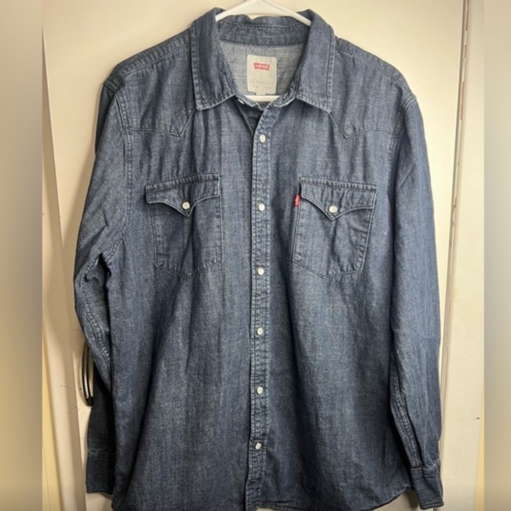 Levi’s Mens Denim Button Down Shirt